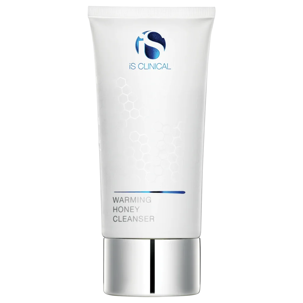 Produkty iS Clinical do skutecznej pielęgnacji skóry z rozszerzonymi porami - Warming Honey Cleanser