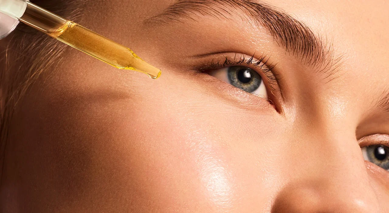 Retinol w produktach iS Clinical