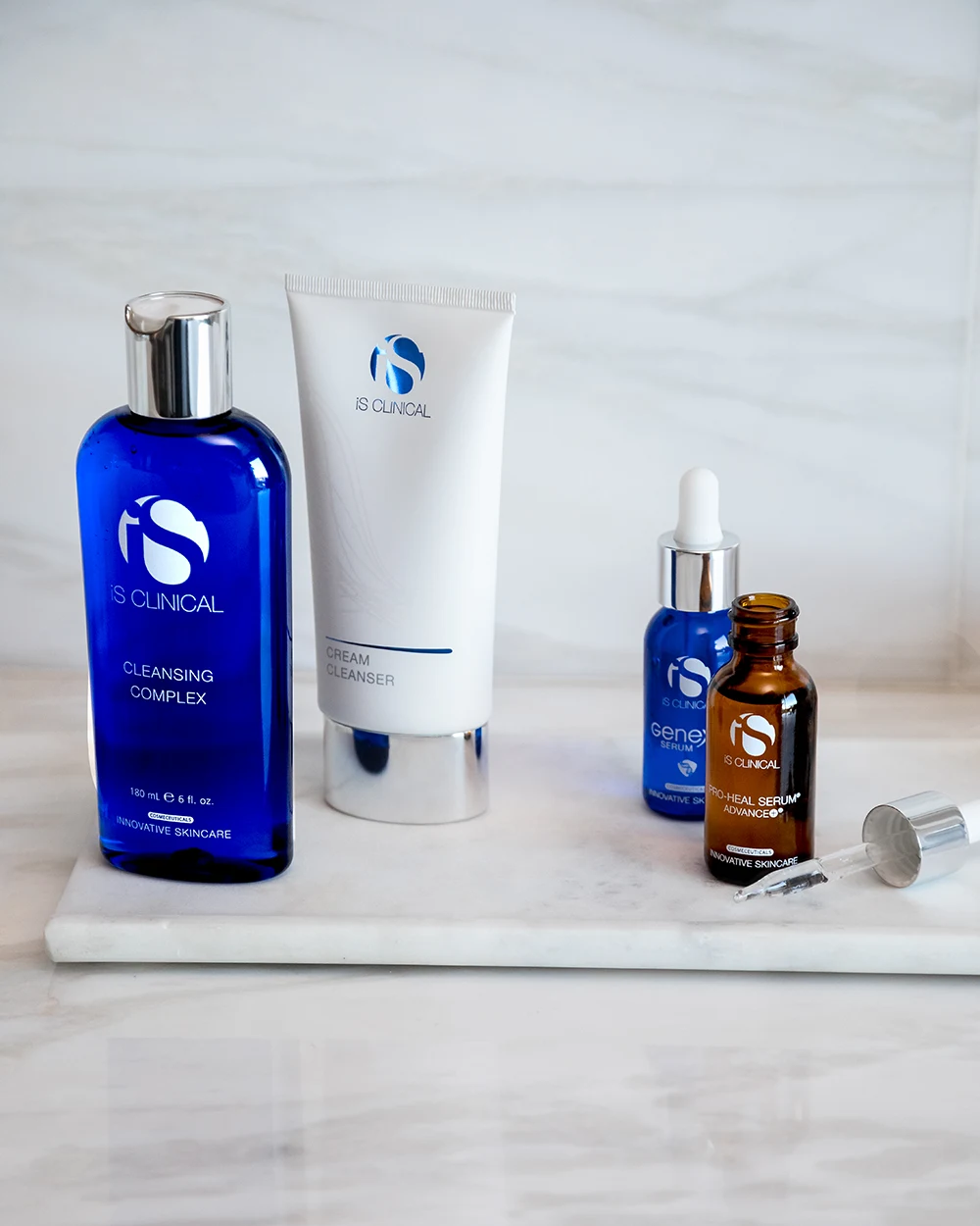 Produkty iS Clinical do pielęgnacji jesiennej z ekstraktami roślinnymi - produkty do oczyszczania skóry