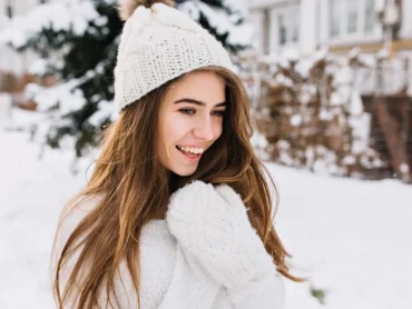 Jak prawidłowo nawilżać skórę zimą