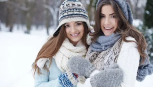 Zimowy blask: jak przywrócić matowej skórze zdrowy wygląd z iS Clinical